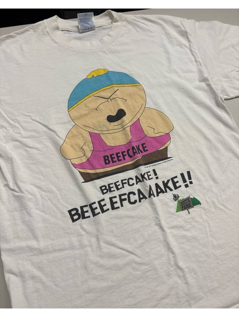 Vintage 1997 South Park Cartman Beefcake T-Shirt White 1990s Size XL